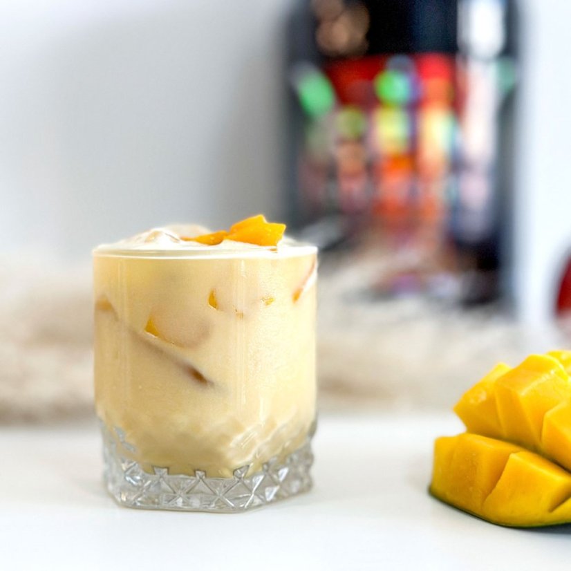 CFM Supreme 1000 g - Příchuť: Tropical
